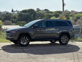 JEEP COMMANDER 2.0TDI OVERLAND 4X4 AT 7AS