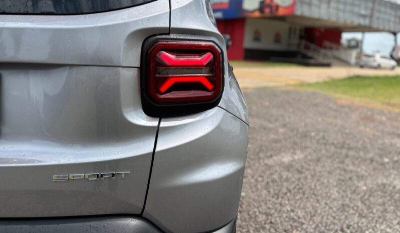 
								JEEP RENEGADE 1.3T LONGITUD AT completo									