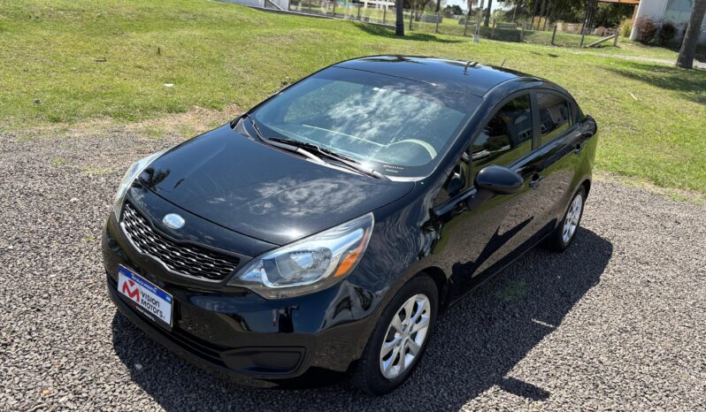 
								KIA RIO LX completo									