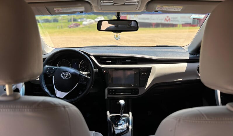 
								TOYOTA COROLLA 1.8 XEI HIBRIDO completo									