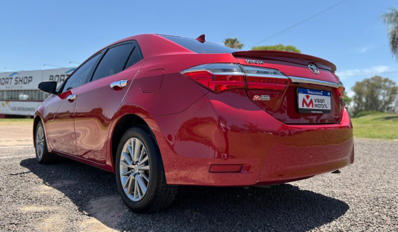 
								TOYOTA COROLLA 1.8 XEI HIBRIDO completo									