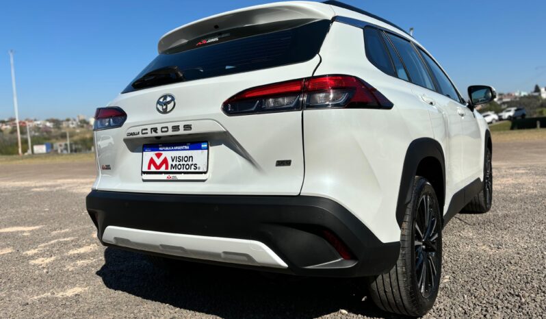 
								TOYOTA COROLLA CROSS 2.0 SEG completo									
