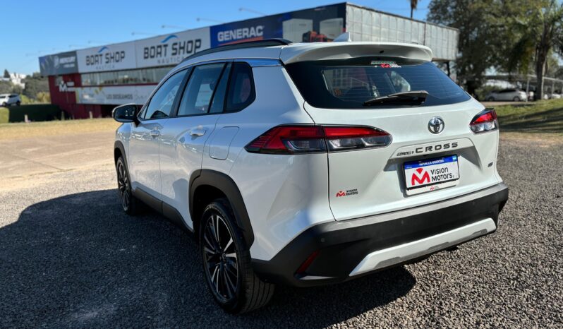 
								TOYOTA COROLLA CROSS 2.0 SEG completo									