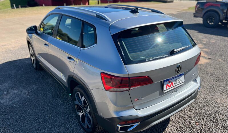 
								VOLKSWAGEN TAOS 1.4 HIGHLINE AT completo									