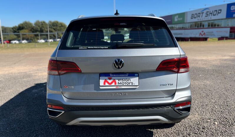 
								VOLKSWAGEN TAOS 1.4 HIGHLINE AT completo									