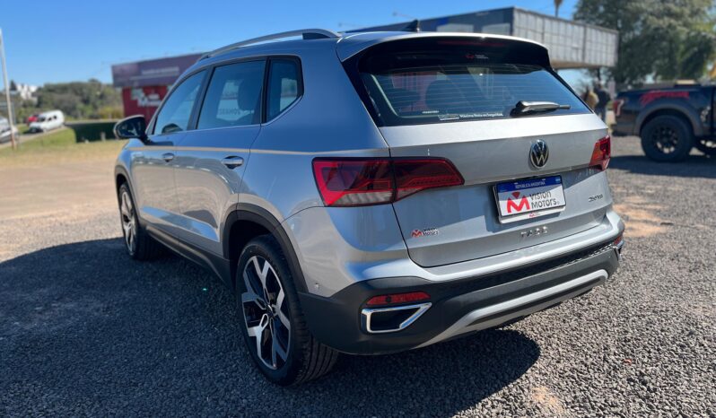 
								VOLKSWAGEN TAOS 1.4 HIGHLINE AT completo									