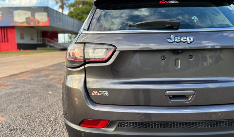 
								JEEP COMPASS 1.3T SERIES S completo									