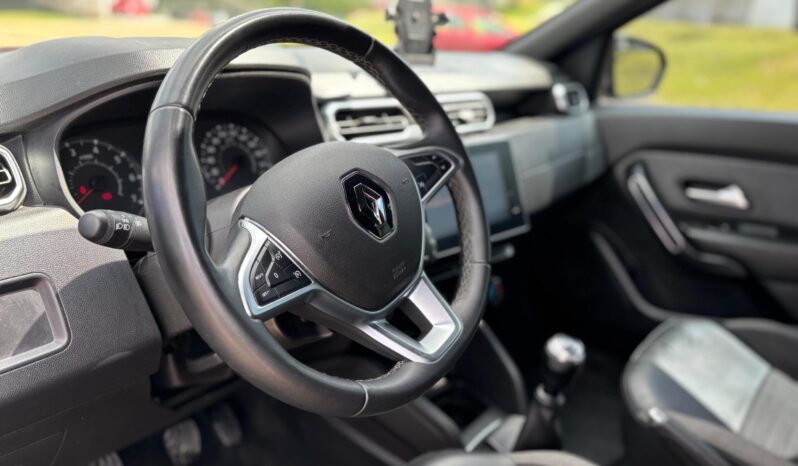 
								RENAULT DUSTER 1.3 ICONIC 4×4 MT completo									