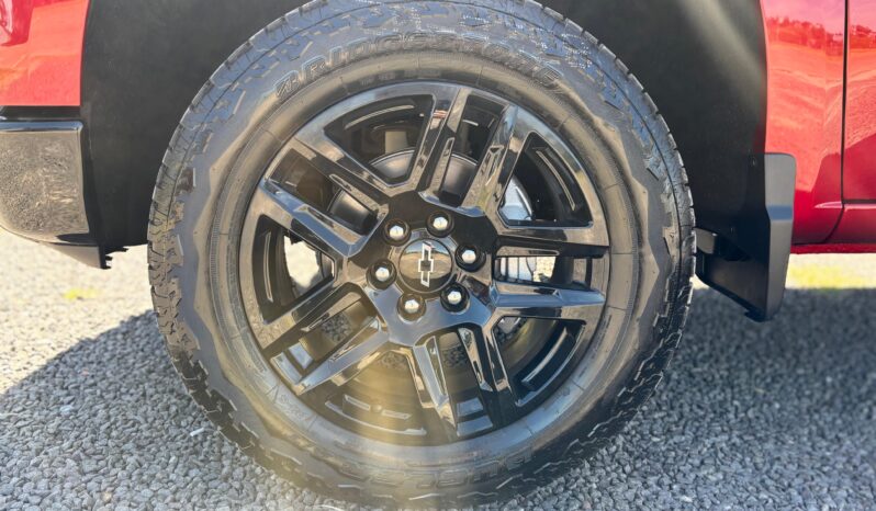 
								CHEVROLET SILVERADO Z71 completo									