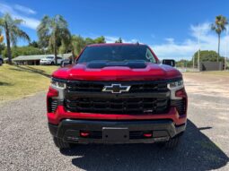 
										CHEVROLET SILVERADO Z71 completo									
