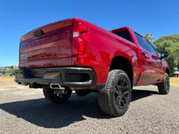 
										CHEVROLET SILVERADO Z71 completo									