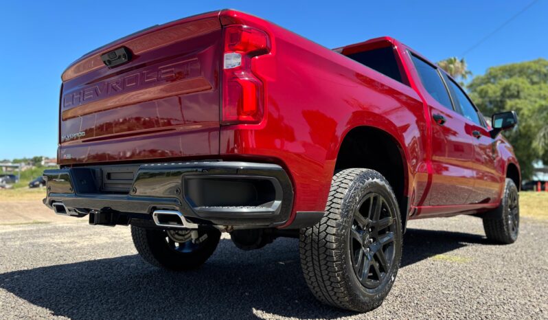 
								CHEVROLET SILVERADO Z71 completo									