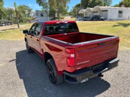 
										CHEVROLET SILVERADO Z71 completo									