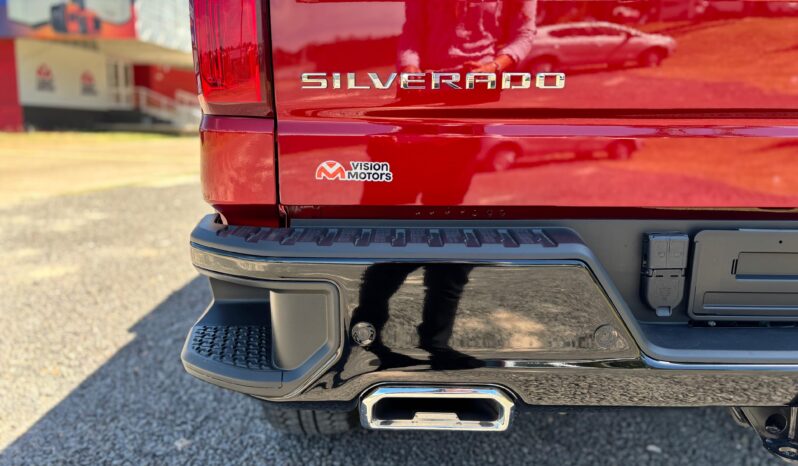 
								CHEVROLET SILVERADO Z71 completo									