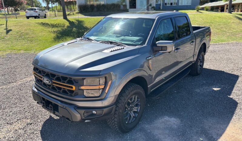 
								FORD F-150 TREMOR completo									