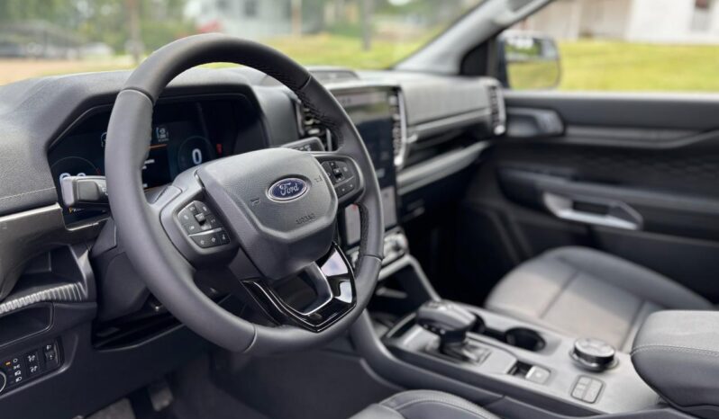 
								FORD RANGER 2.0 XL 4X4 MT completo									