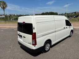 
										TOYOTA HIACE FURGÓN L2H2 2.8 AT completo									