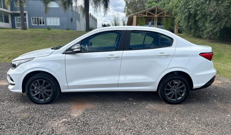 
								FIAT CRONOS 1.3 PACK PLUS MT completo									