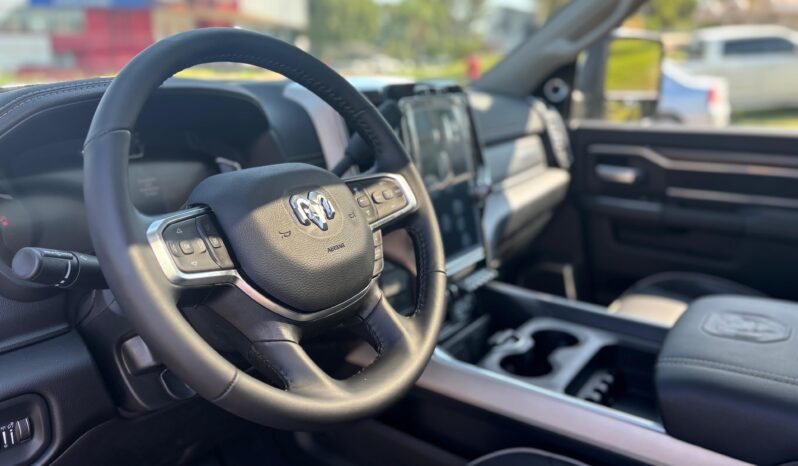 
								RAM 2500 6.7 DIESEL 350HP 4X4 completo									