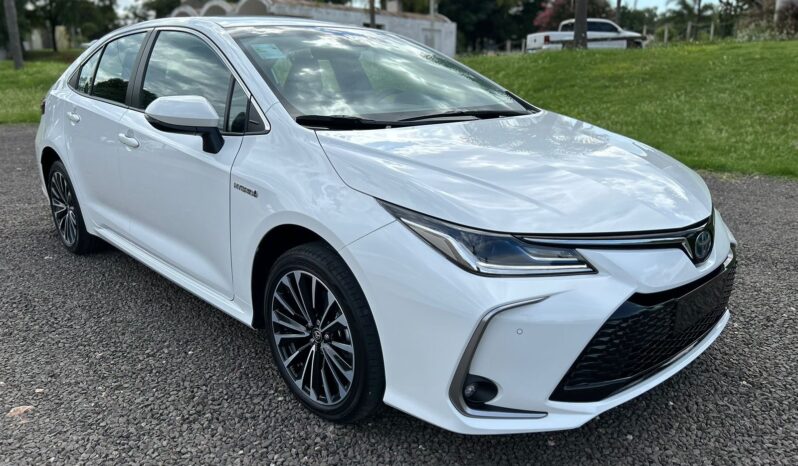 
								TOYOTA COROLLA 2.0 SEG completo									