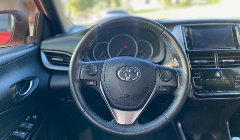
								TOYOTA YARIS 1.5 XLS AT completo									