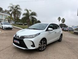 
										TOYOTA YARIS 1.5 S AT completo									