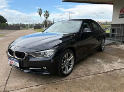 BMW 2.0 328i Sedán Sport 245cv