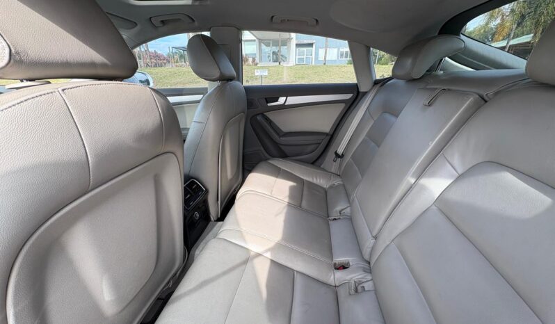 
								AUDI A5 Sportback 2.0 T FSI completo									