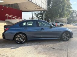 
										BMW 330i Sport Line 252HP completo									