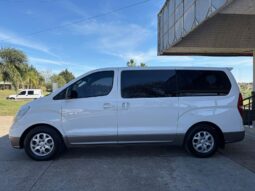 
										HYUNDAI H1 2.5 Premium 12 asientos completo									