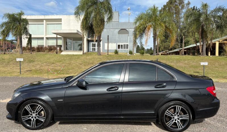 
								MERCEDES Benz C200 Edition C completo									