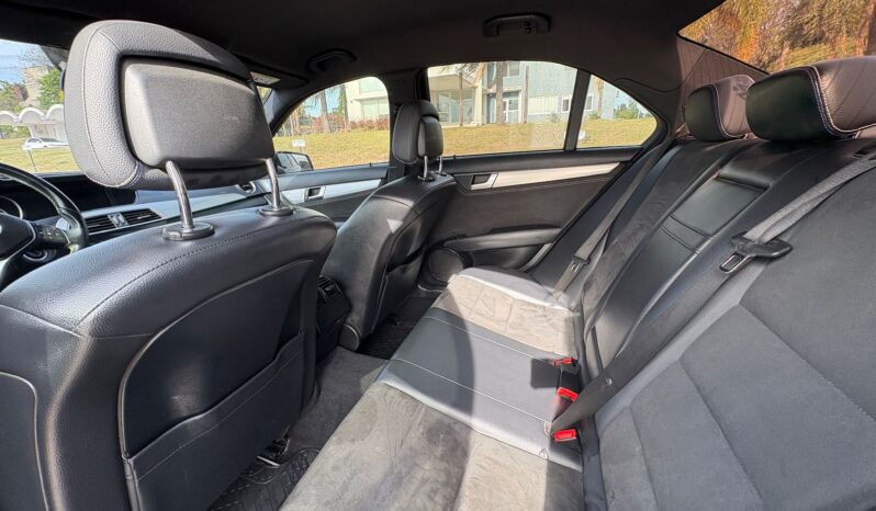 
								MERCEDES Benz C200 Edition C completo									