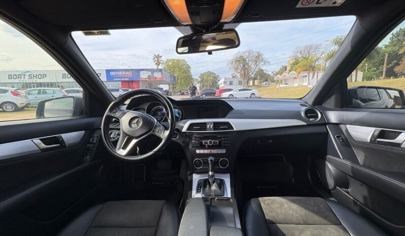 
								MERCEDES Benz C200 Edition C completo									