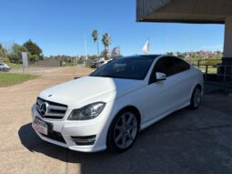 
										MERCEDES Benz C250 completo									