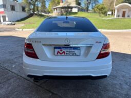
										MERCEDES Benz C250 completo									