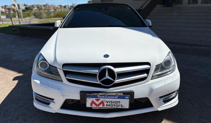 
								MERCEDES Benz C250 completo									