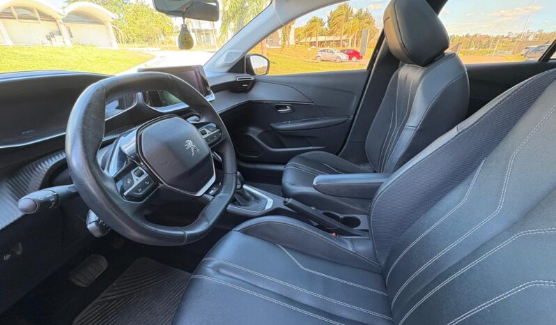 
								PEUGEOT 208 Feline Tiptronic 1.6 completo									