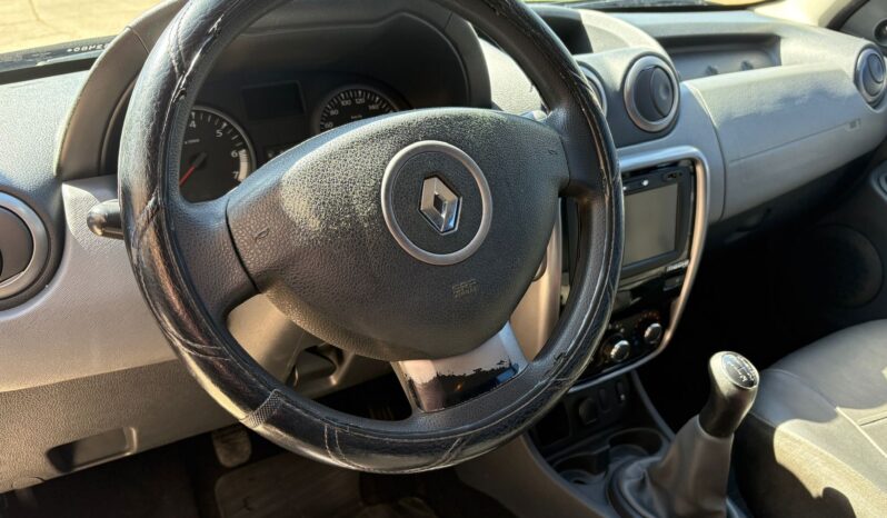 
								RENAULT Duster Tech Road 1.6 4×2 completo									