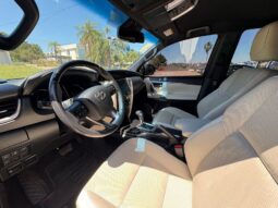 
										TOYOTA SW4 4×4 DIAMOND II 2.8 AT completo									