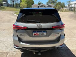 
										TOYOTA SW4 4×4 DIAMOND II 2.8 AT completo									