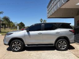 
										TOYOTA SW4 4×4 DIAMOND II 2.8 AT completo									