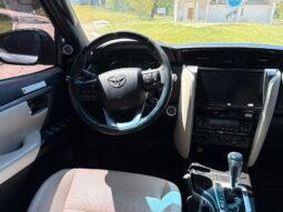 
										TOYOTA SW4 4×4 DIAMOND II 2.8 AT completo									