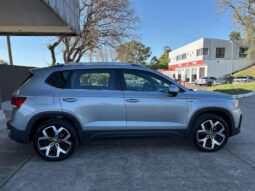 VOLKSWAGEN Taos Highline 250 TSI AT