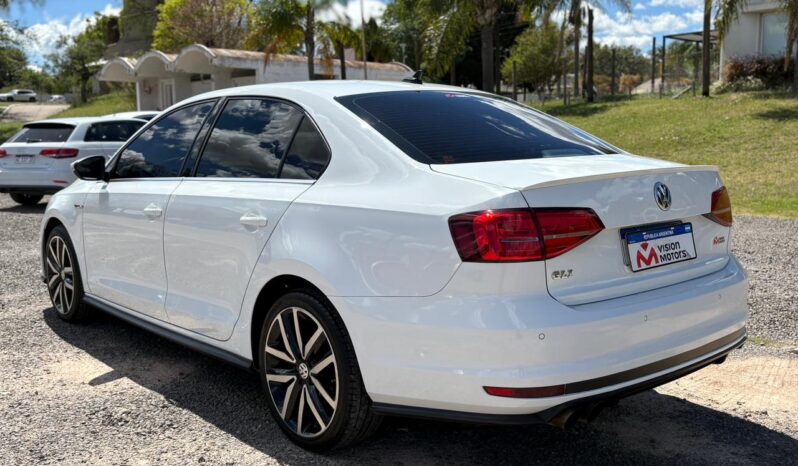 
								VOLKSWAGEN Vento 2.0L GLI completo									