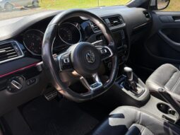 
										VOLKSWAGEN Vento 2.0L GLI completo									