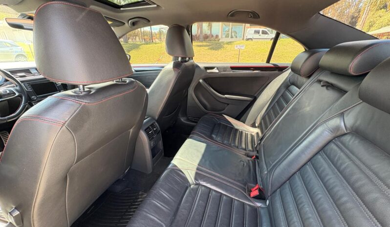 
								VOLKSWAGEN Vento 2.0L GLI completo									