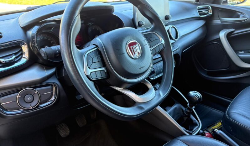 
								FIAT Argo Precision 1.8 completo									