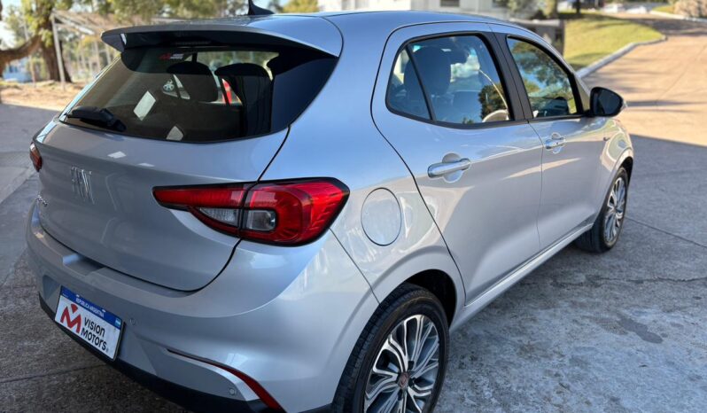 
								FIAT Argo Precision 1.8 completo									