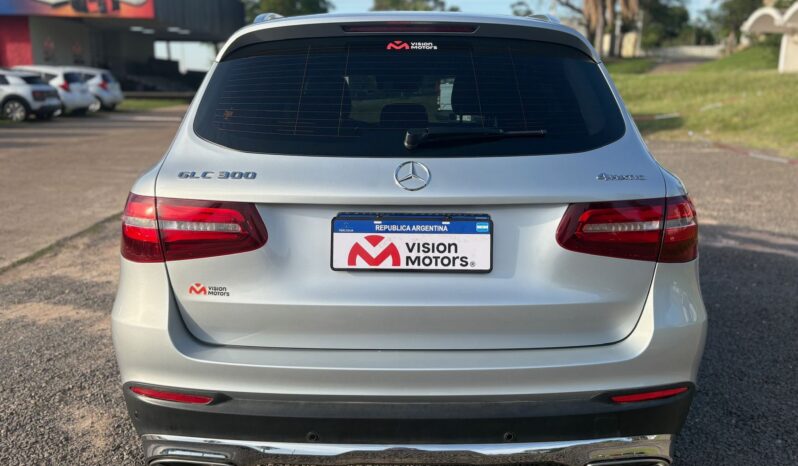 
								MERCEDES Benz GLC 300 4MATIC completo									