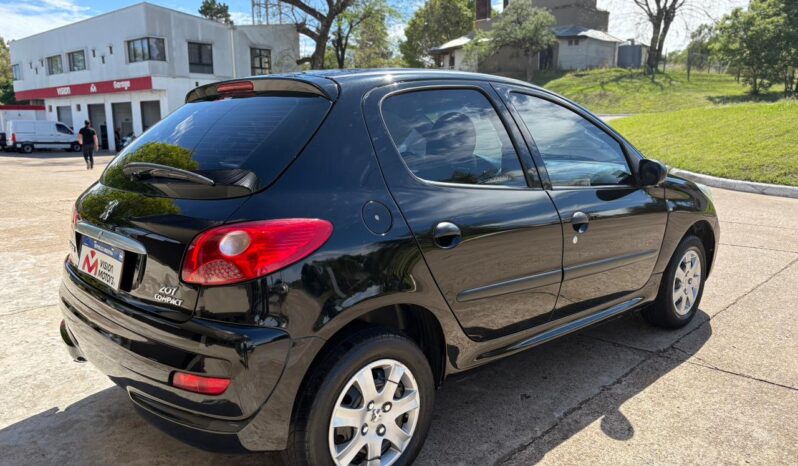 
								PEUGEOT 207 Compact Active 1.4 5p. completo									